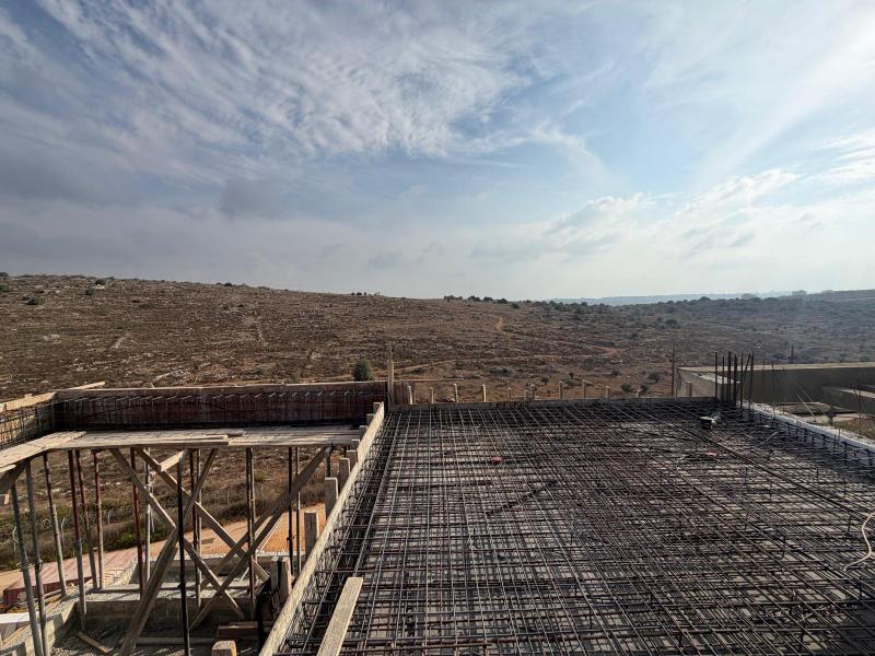 שנהב 4, אריאל